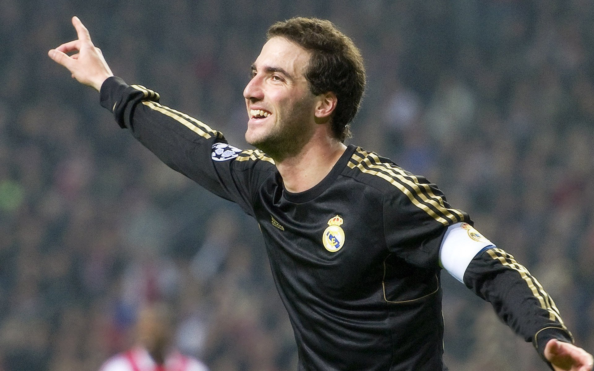 沃特福德主场小胜,为保级注入信心,沃特福德中场