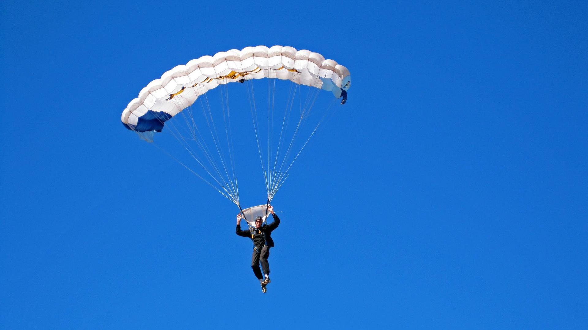 河床防守强度逐步加强,河床情况